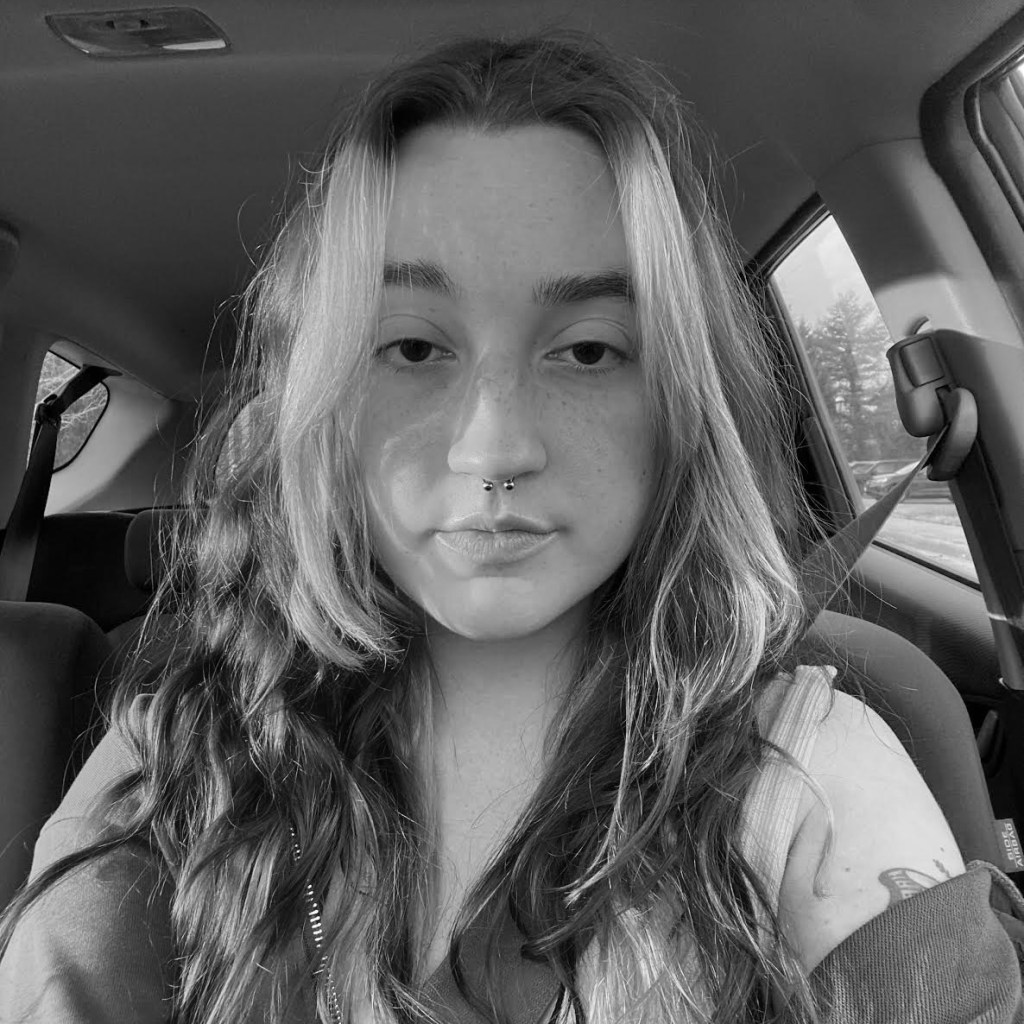 junk II | Bella&nbsp;Stevens